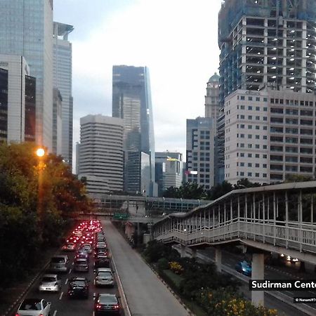 Zen Rooms Patra Kuningan Syariah Jacarta Exterior foto