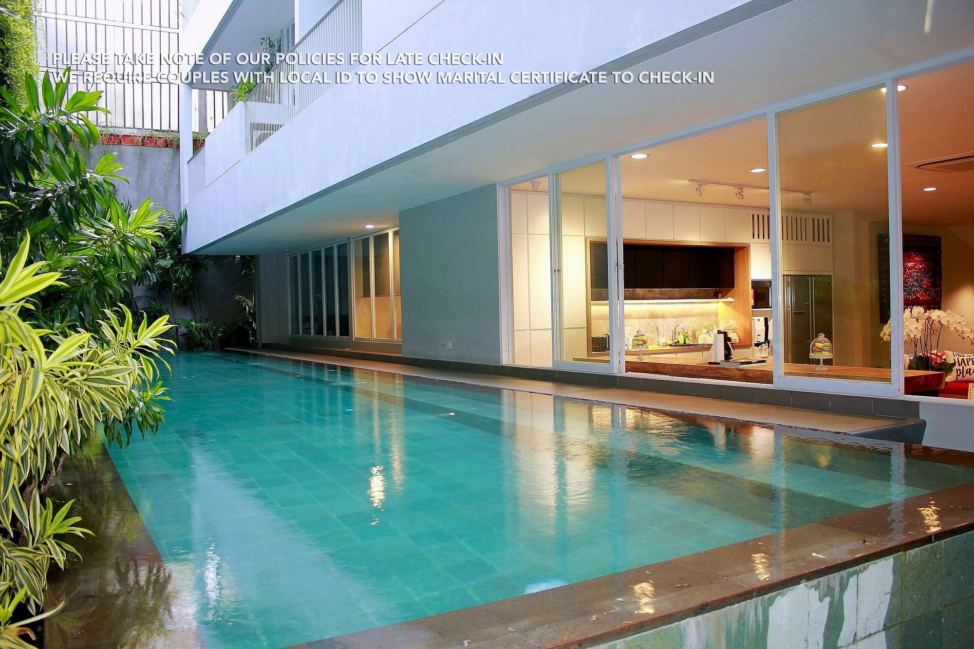Zen Rooms Patra Kuningan Syariah Jacarta Exterior foto