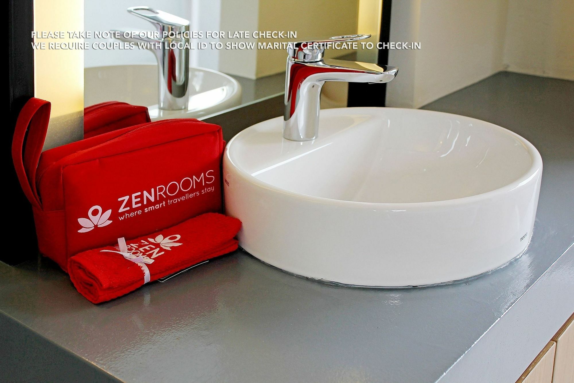 Zen Rooms Patra Kuningan Syariah Jacarta Exterior foto