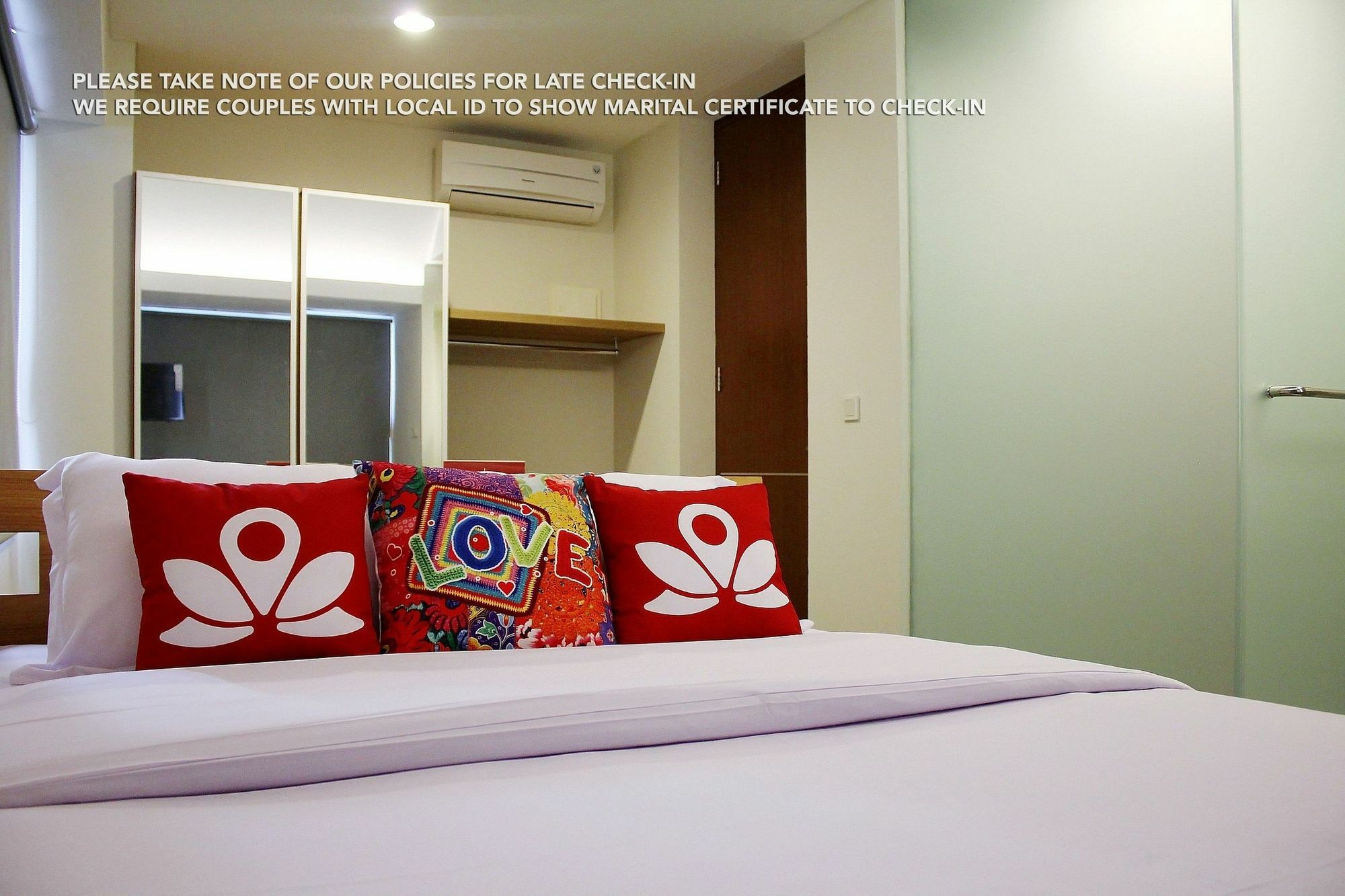 Zen Rooms Patra Kuningan Syariah Jacarta Exterior foto