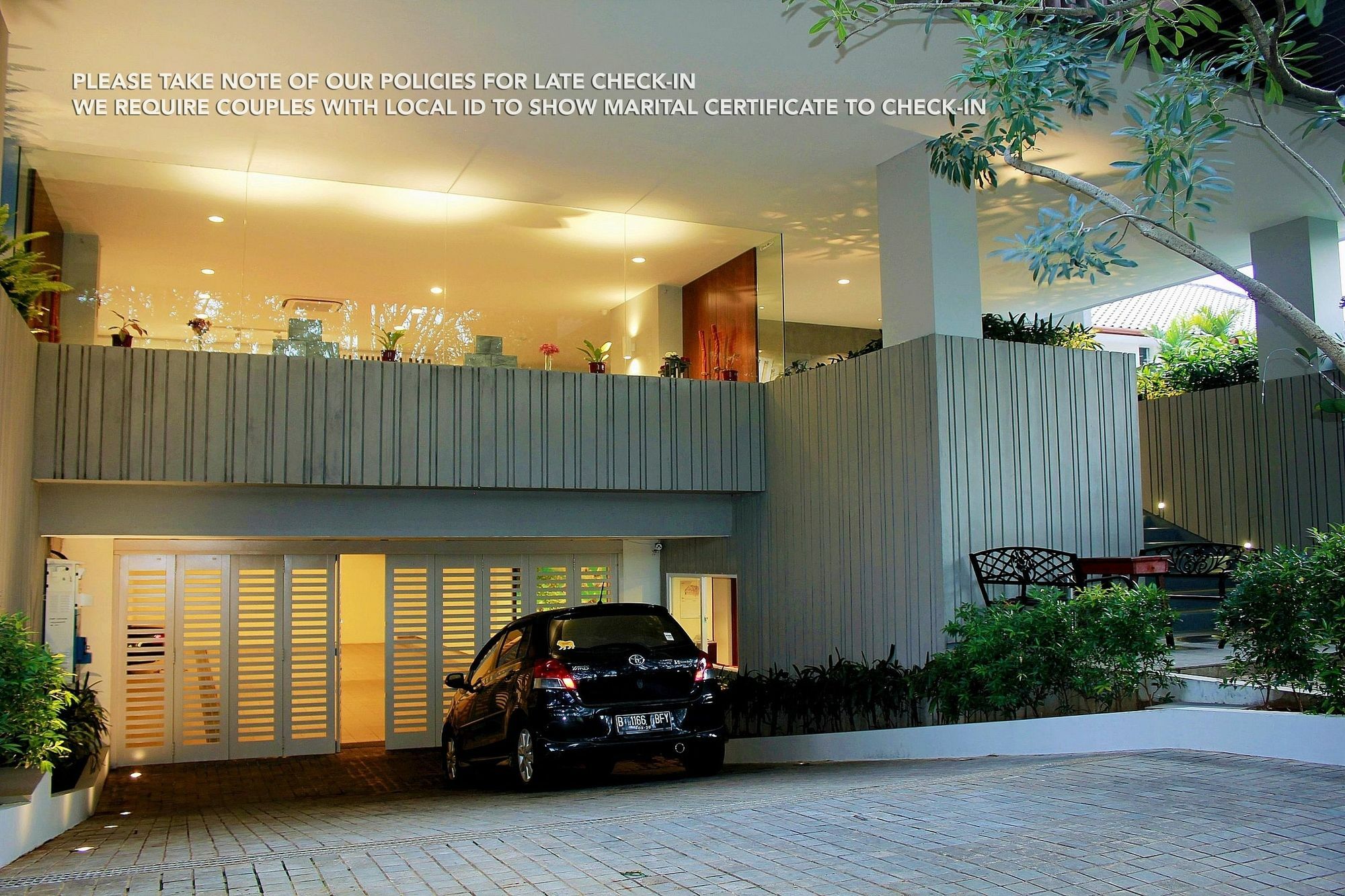Zen Rooms Patra Kuningan Syariah Jacarta Exterior foto